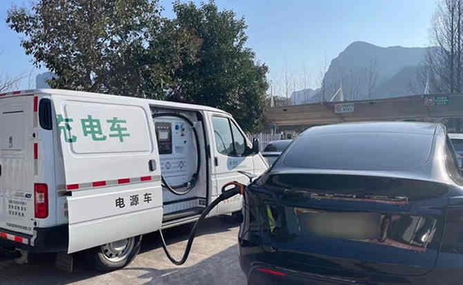 金口河区汽车搭电