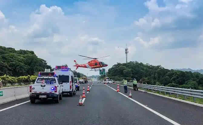 金口河区高速公路汽车救援案例